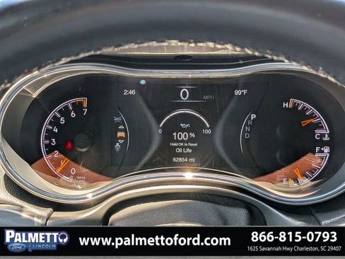 Used 2021 Jeep Grand Cherokee Laredo X AWD/4WD image 29