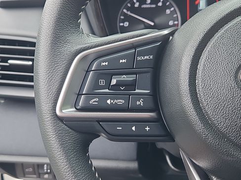 Certified 2025 Subaru Outback Premium AWD/4WD image 16