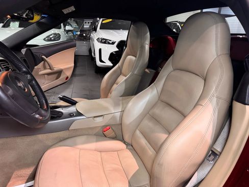 Used 2007 Chevrolet Corvette Convertible w/ Preferred Equipment Group image 18