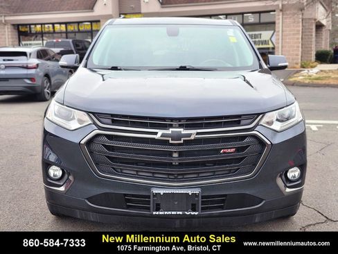 Used 2019 Chevrolet Traverse RS image 8