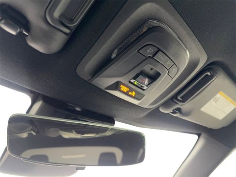 Used 2024 Toyota Corolla SE image 72