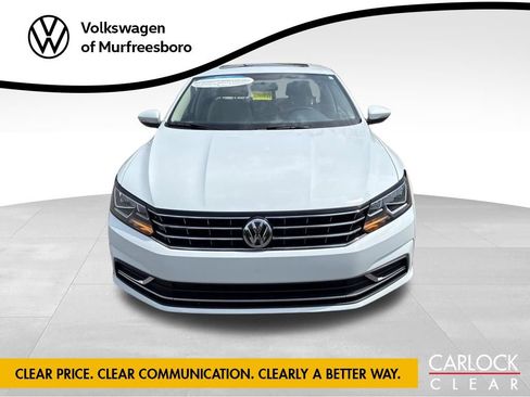Used 2019 Volkswagen Passat 2.0T Wolfsburg w/ Wheels & Sunroof Package FWD image 3