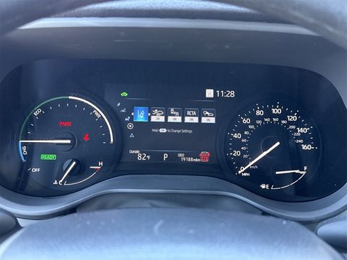 Used 2025 Toyota Sienna LE image 20