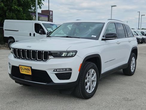 Used 2023 Jeep Grand Cherokee Limited RWD image 7