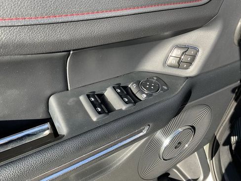 Used 2023 Ford Expedition Max Limited image 13