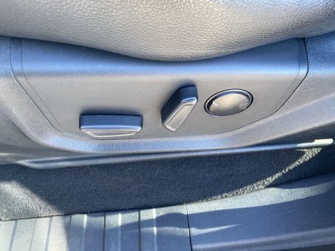 Used 2021 Ford F350 Lariat w/ Lariat Ultimate Package image 11