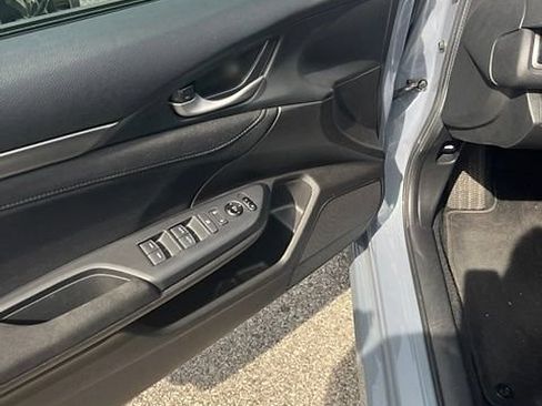 Used 2020 Honda Civic EX image 18