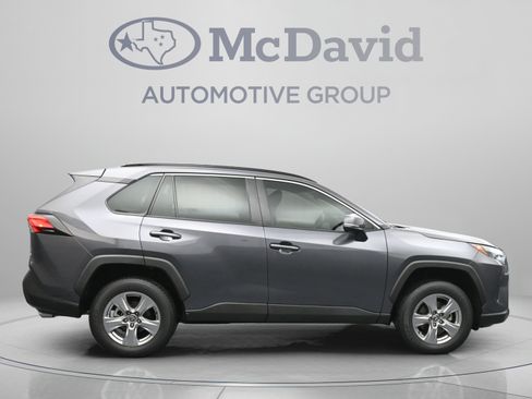 Used 2024 Toyota RAV4 XLE AWD/4WD image 9