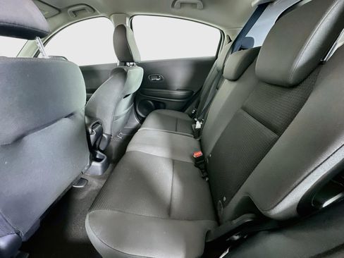 Used 2019 Honda HR-V LX image 25