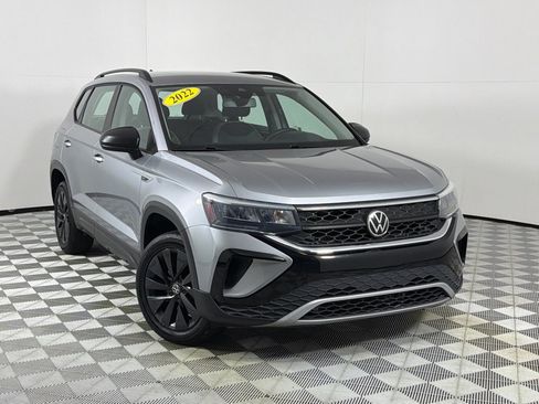 Used 2022 Volkswagen Taos S FWD image 2