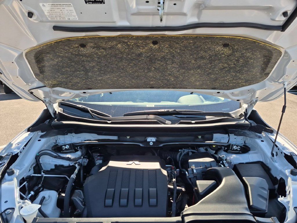 Used 2025 Mitsubishi Eclipse Cross SE AWD/4WD image 35