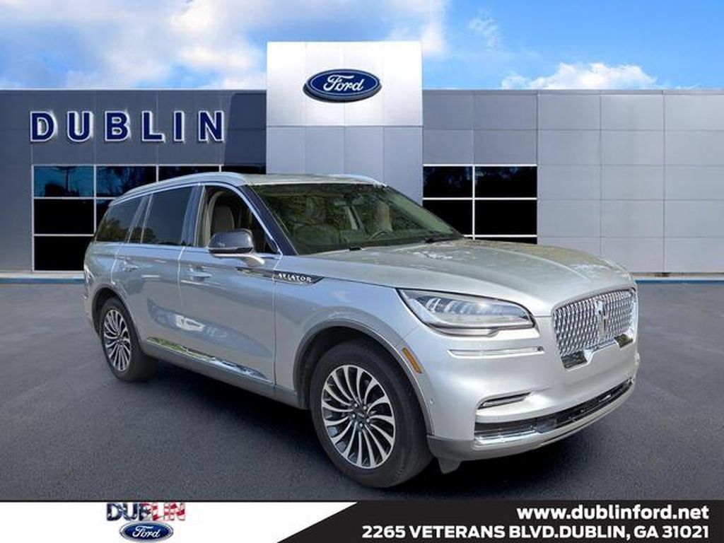 Used 2023 Lincoln Aviator Reserve w/ Equipment Group 201A AWD/4WD image 1