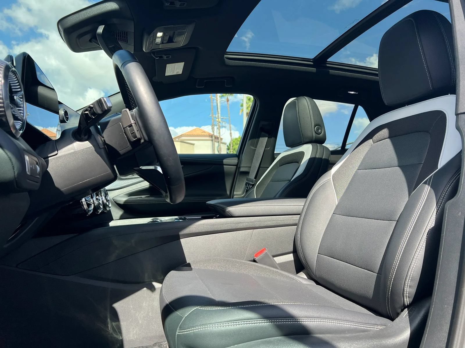 Used 2024 Chevrolet Blazer EV LT AWD/4WD image 12