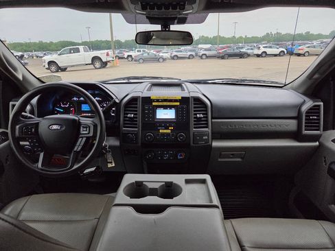 Used 2020 Ford F550 4x4 Crew Cab Super Duty image 16