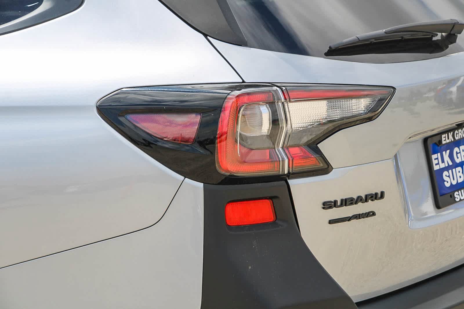 Certified 2025 Subaru Outback Wilderness AWD/4WD image 11