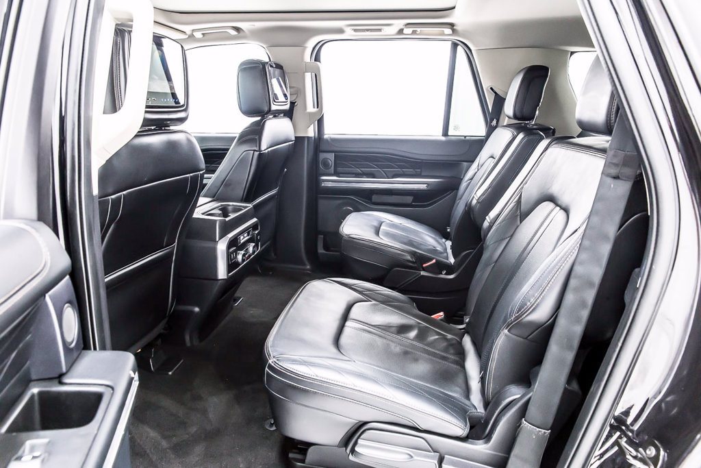 Used 2020 Ford Expedition Max Platinum RWD image 30