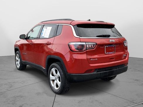 Used 2018 Jeep Compass Latitude w/ Popular Equipment Group image 5
