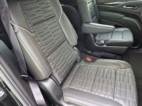 Used 2023 Cadillac Escalade Sport Platinum w/ LPO, ONYX Package AWD/4WD image 20