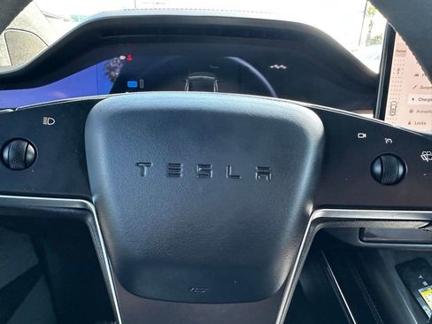 Used 2024 Tesla Model X AWD/4WD image 24
