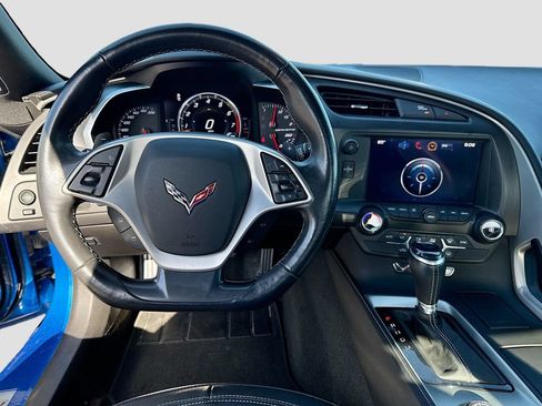 Used 2016 Chevrolet Corvette Stingray Convertible RWD image 24