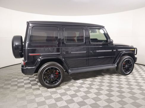 Used 2025 Mercedes-Benz G 550 image 4