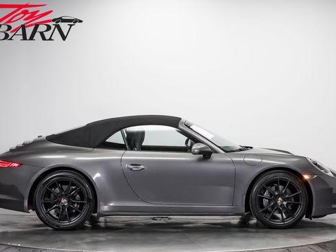 Used 2016 Porsche 911 Carrera 4 AWD/4WD image 14