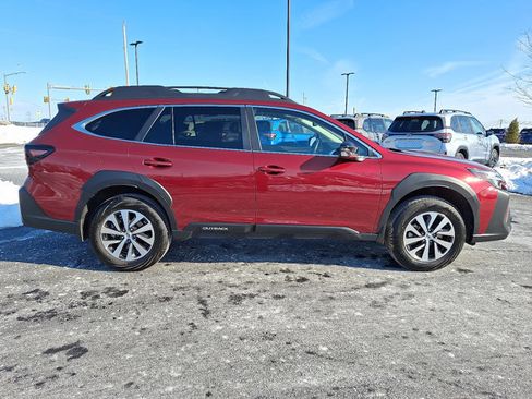 Certified 2025 Subaru Outback Premium image 8