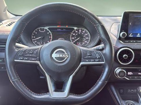 Used 2024 Nissan Sentra SR w/ SR Premium Package FWD image 9