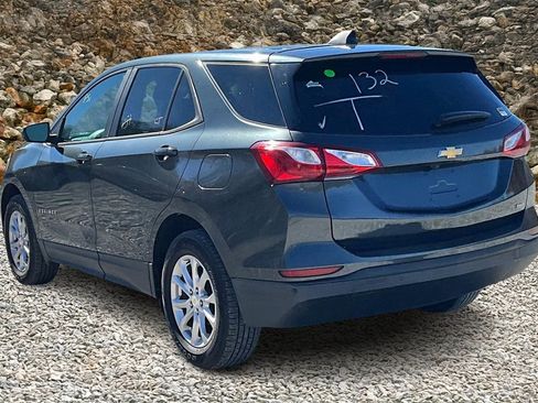 Used 2020 Chevrolet Equinox LS w/ LPO, Cargo Package image 10