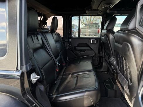 Used 2022 Jeep Wrangler Unlimited Rubicon 4xe w/ Cold Weather Group image 18