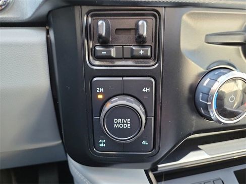 Used 2024 Ford F250 Limited w/ Snow Plow Prep Package image 36