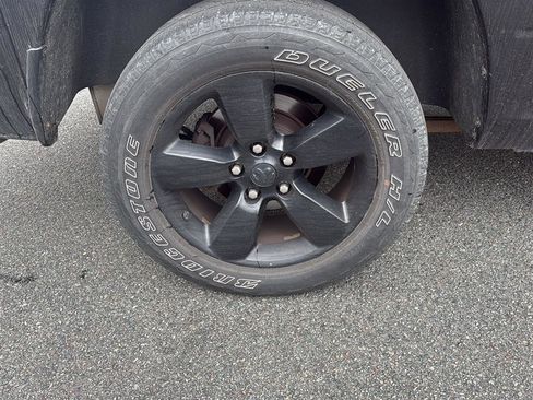 Used 2018 RAM 1500 Big Horn AWD/4WD image 4