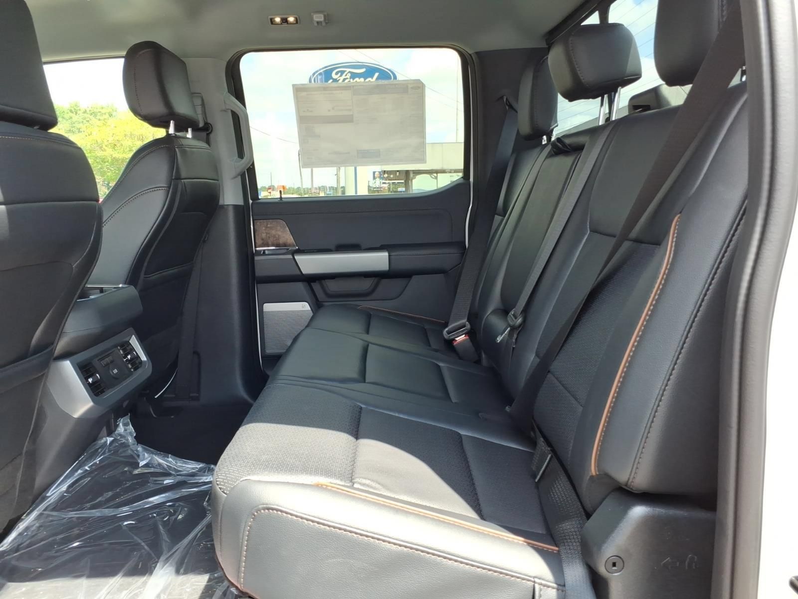 New 2026 Ford F250 Lariat w/ Lariat Premium Package AWD/4WD image 13