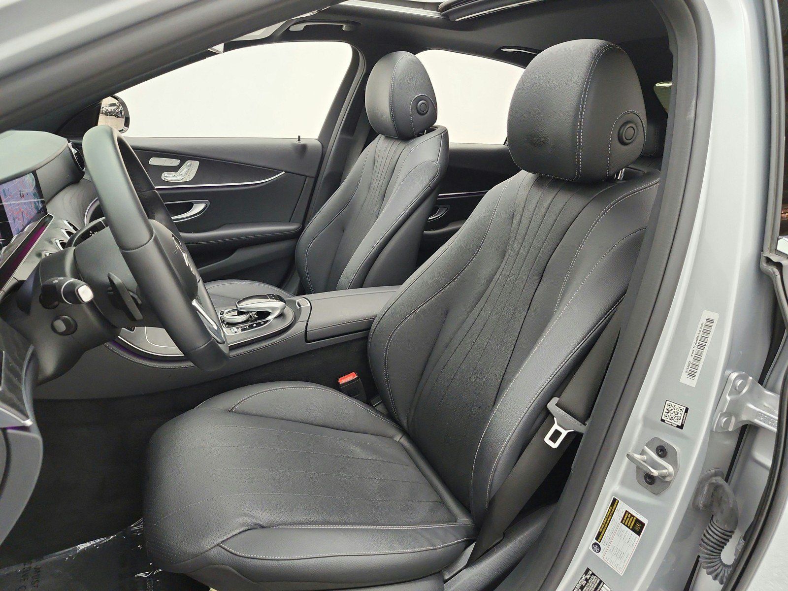 Used 2019 Mercedes-Benz E 300 image 16