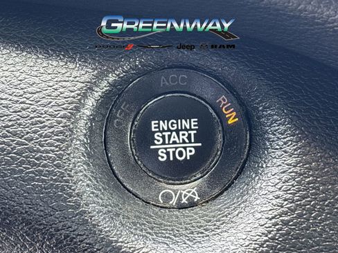 Used 2020 Jeep Cherokee Limited image 22