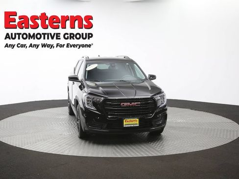 Used 2023 GMC Terrain SLE w/ Driver Convenience Package AWD/4WD image 52