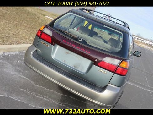 Used 2002 Subaru Outback Base AWD 4dr Wagon w/Weather P image 23