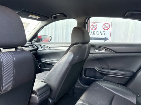 Used 2019 Honda Civic Sport image 29