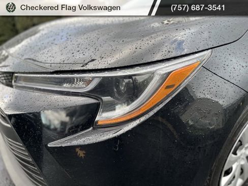 Used 2024 Toyota Corolla LE image 11