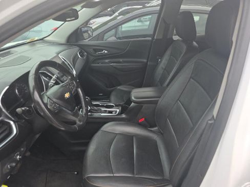 Used 2020 Chevrolet Equinox Premier AWD/4WD image 8