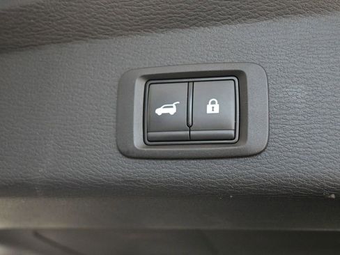 Used 2024 Mitsubishi Outlander SE image 20