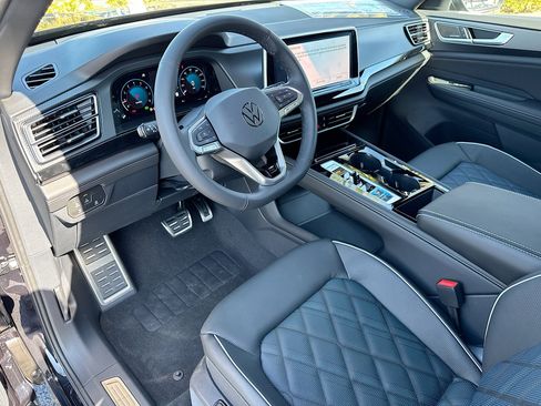 New 2025 Volkswagen Atlas Cross Sport SEL Premium R-Line image 6