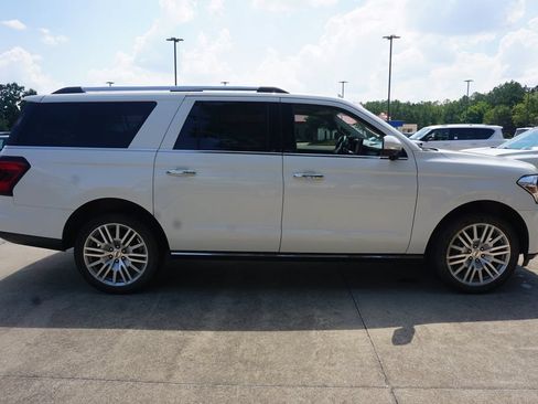 Used 2024 Ford Expedition Max Limited RWD image 23