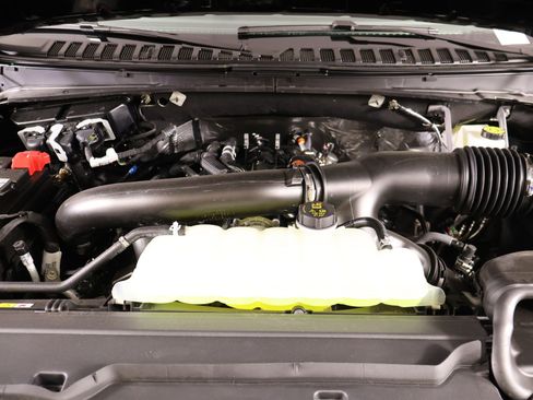 New 2026 Lincoln Navigator Reserve AWD/4WD image 22