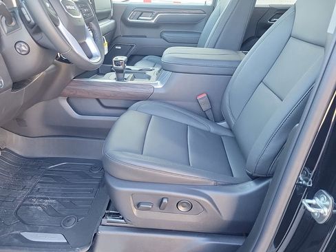 New 2026 GMC Sierra 1500 SLT AWD/4WD image 10