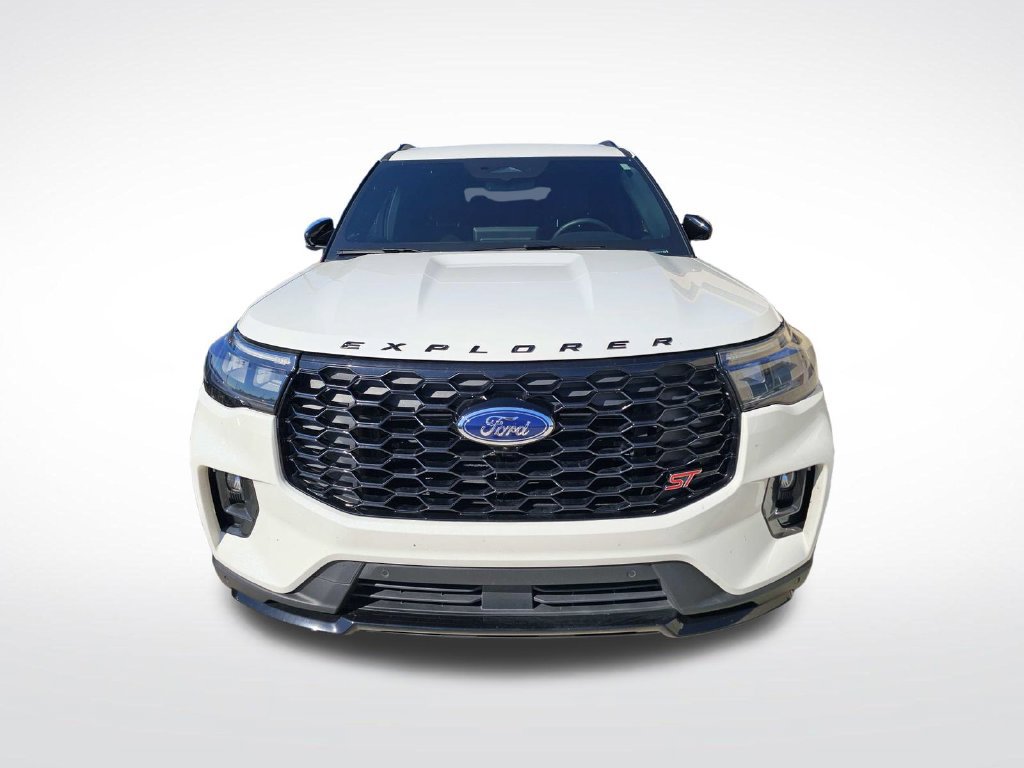 Used 2025 Ford Explorer ST w/ Sun And Sound Package AWD/4WD image 3