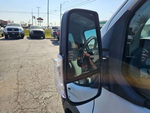 Used 2018 Ford Transit 350 XLT image 35
