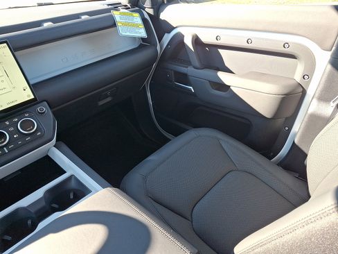 New 2026 Land Rover Defender 110 S image 14