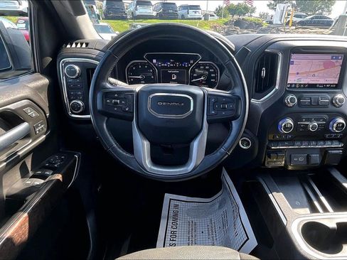 Used 2021 GMC Sierra 1500 Denali AWD/4WD image 5
