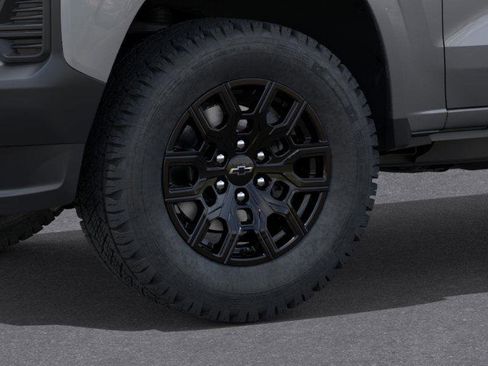 New 2026 Chevrolet Colorado W/T image 9